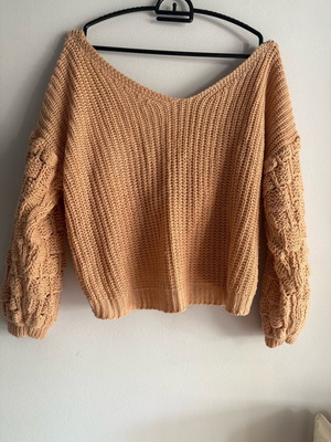 Crop sweater used, reversible on both sides