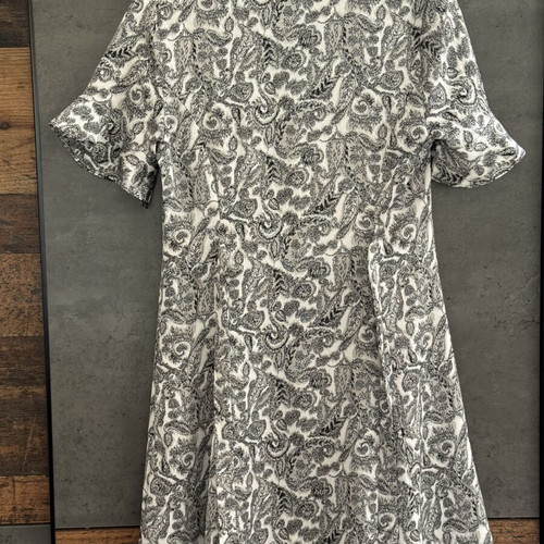 Doca women's mini shirt dress like new, white and gray