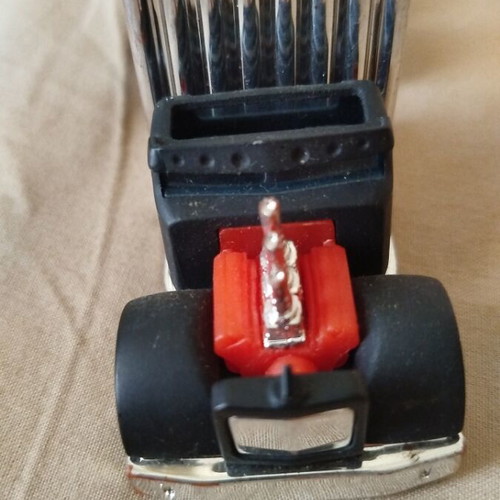 Hot Wheels Truckin Transporter Bone Shaker Semi Truck like new