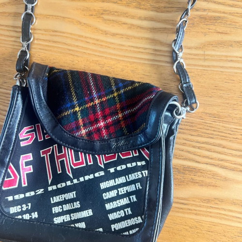Killah "Sister of Thunder" vintage shoulder bag with chain, 90s Y2K grunge
