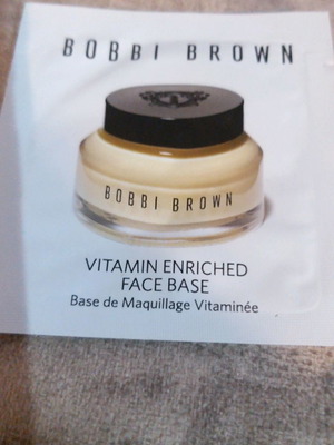 Δείγμα κρέμας προσώπου Bobbi Brown εμπλουτισμένη με βιταμίνες