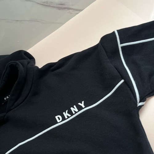 DKNY sweatshirt for 10-year-old girls like new, black