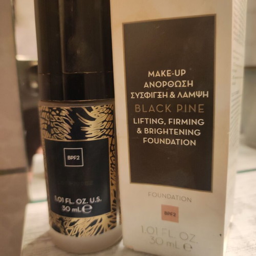 Korres liquid make-up used with firming and brightening effect