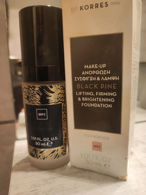 Korres liquid make-up used with firming and brightening effect