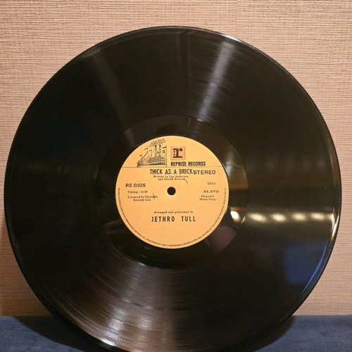 Jethro Tull Thick As A Brick vinyl record used, 1972 Greek edition