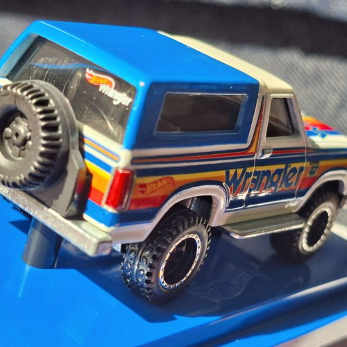 Hot Wheels RLC Wrangler ’85 Ford Bronco 2024 new