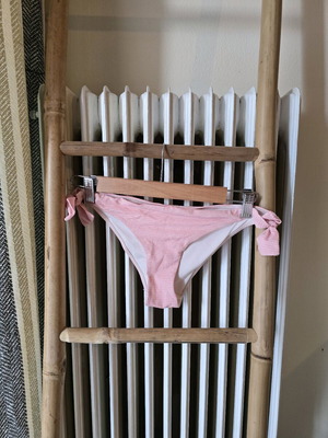 Магио долна част M меко розово с райета регулируемо