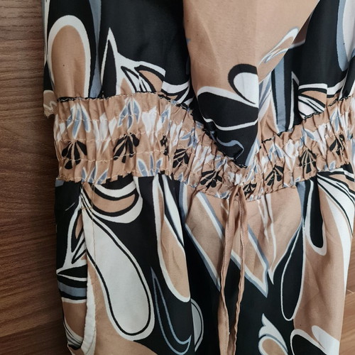 Viscose printed jumpsuit like new, black beige white