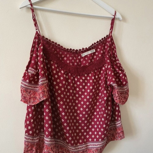Sfera woman t shirt used, size L, red