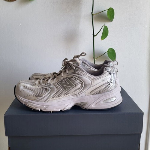 New Balance 530 sneakers like new, EU 40.5, white