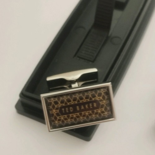 Ted Baker cufflinks like new, silver