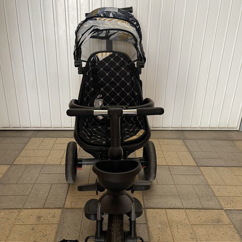 Children's Tricycle like new