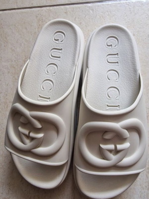 Gucci sliders, white, size 39