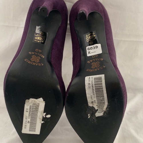 Tsakiris Mallas purple suede pumps like new, size 40