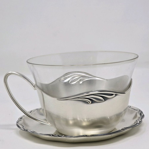 WMF coffee/tea cup set with tray, like new condition