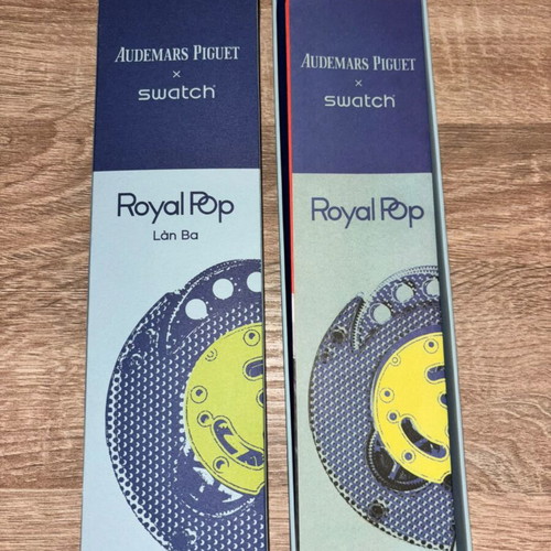 Swatch x Ap Royal Pop Blue Quartz Watch like new
