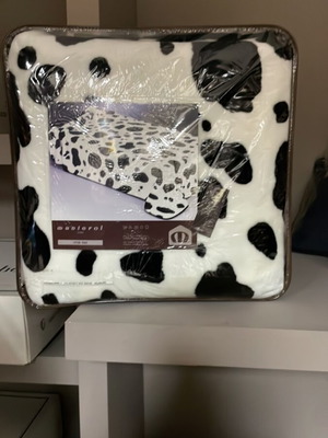 Animal print blanket new