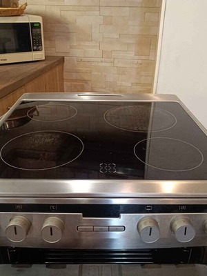 Morris kitchen like new