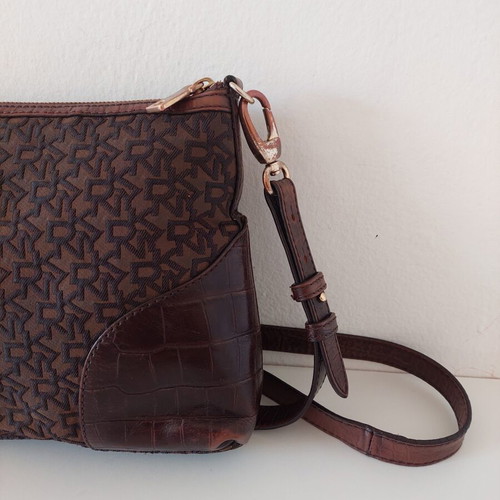 DKNY crossbody bag used, leather and fabric, medium size, brown