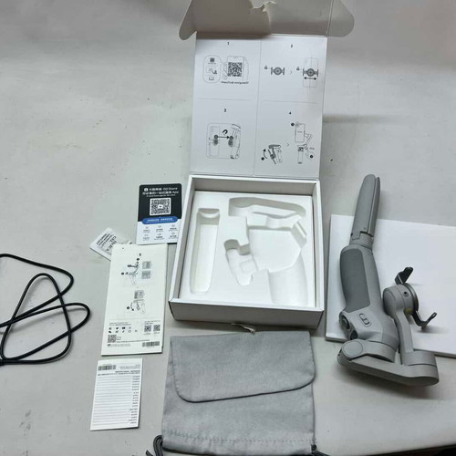 Smartphone Gimbal Stabilizer DJI Osmo Mobile SE like new