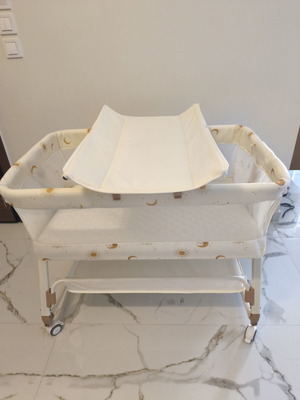 5-in-1 folding baby cot, cream