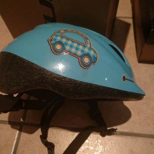 Headgy bicycle helmet used, for ages 2-4