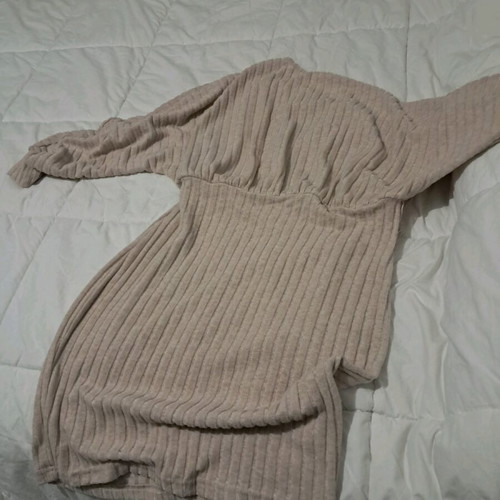 Shein mini dress with fine knit, like new, beige, size XL