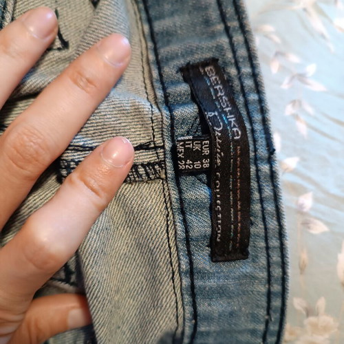 Bershka Denim Shorts like new, low waist, blue, size 38