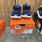 Nike baby sneakers like new, size 22