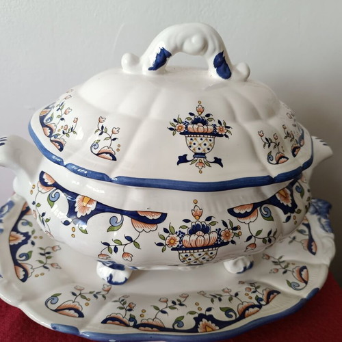 French faience soup tureen with platter and lid, like new