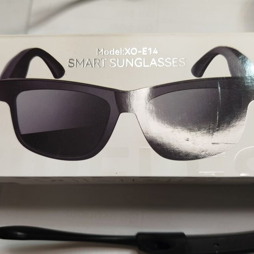 Smart sunglasses new with Bluetooth, headphones, and microphone