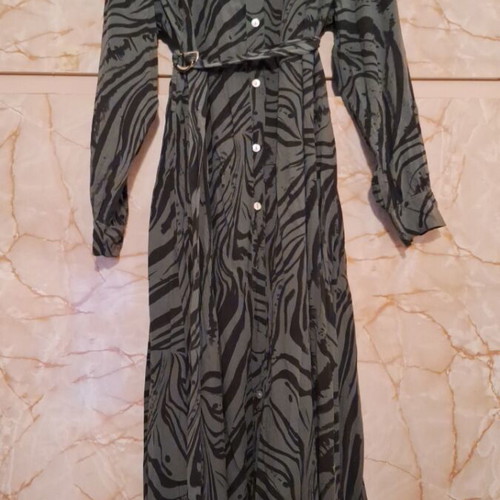 Celestino dress with animal print like new, with belt
