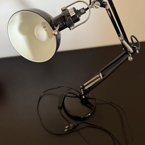 Desk lamp like new