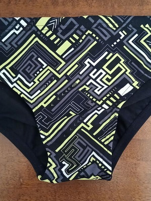 Speedo Endurance+ παιδικό αθλητικό μαγιό μεταχειρισμένο, μέγεθος 28, ηλικία 9-10 ετών