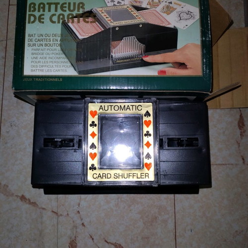 Card shuffler machine new