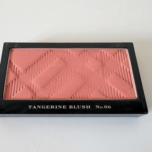 Burberry Tangerine Light Glow Natural Blush used