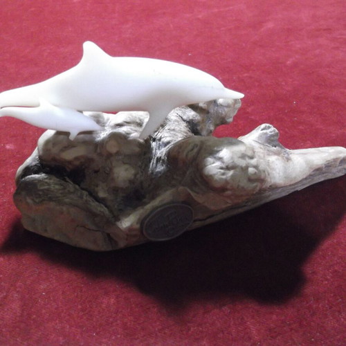 Vintage John Perry sculpture with 2 white dolphins, like new, wood