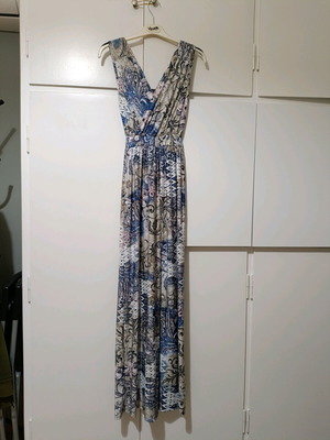 Long floral dress like new, multicolor