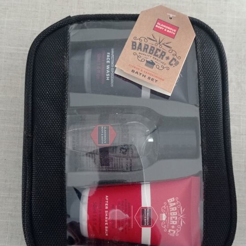 Men's grooming set new in packaging