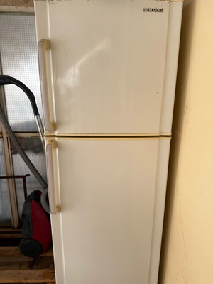 Samsung refrigerator used