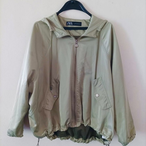 Zara oversized jacket with hood light green size M