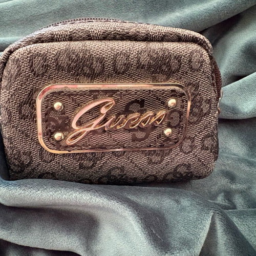 Guess mini wallet like new, black and grey