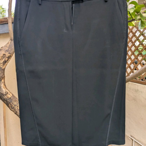 Max Mara pencil skirt black, like new, size S