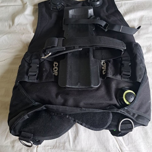 Complete Scuba Diving Set BCD Dacor Nautica Airtrim Medium and Mares Dacor Tusa Regulator used