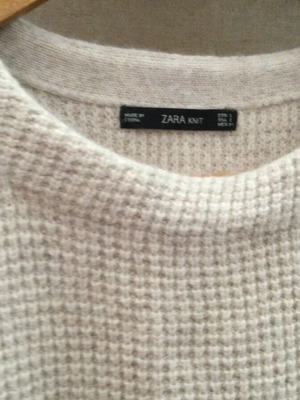 Zara knitted beige pullover like new, size M