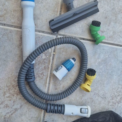 Black+Decker FSMH1621 2in1 Steam Floor Cleaner like new