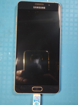 Samsung Galaxy A5 '16 used parts with broken screen