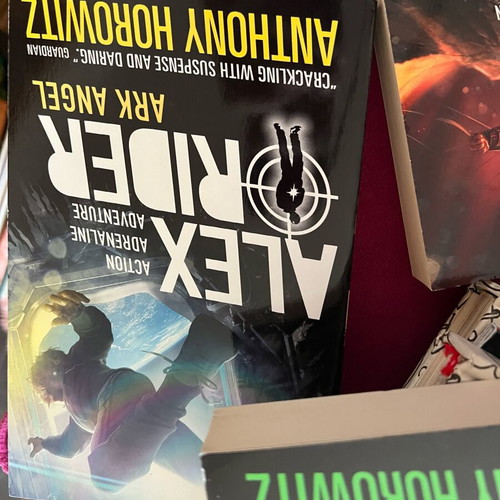 Alex Rider book series 3-10 like new, English, 8 volumes