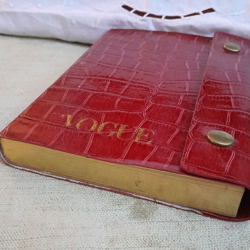 Vogue diary like new