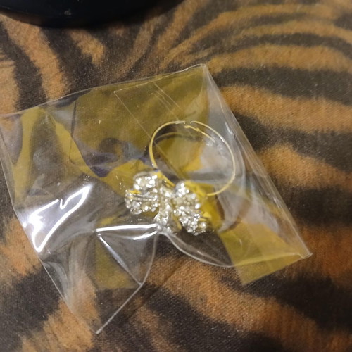 Oriflame flower ring new, silver color